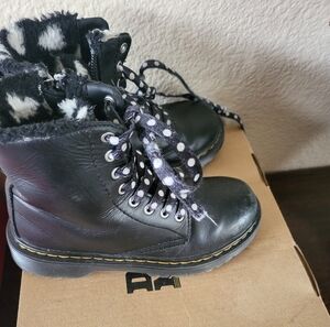 Black Leather Boots with Polka Dot Laces